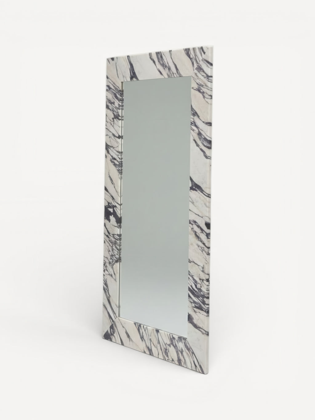 Mirror Amara